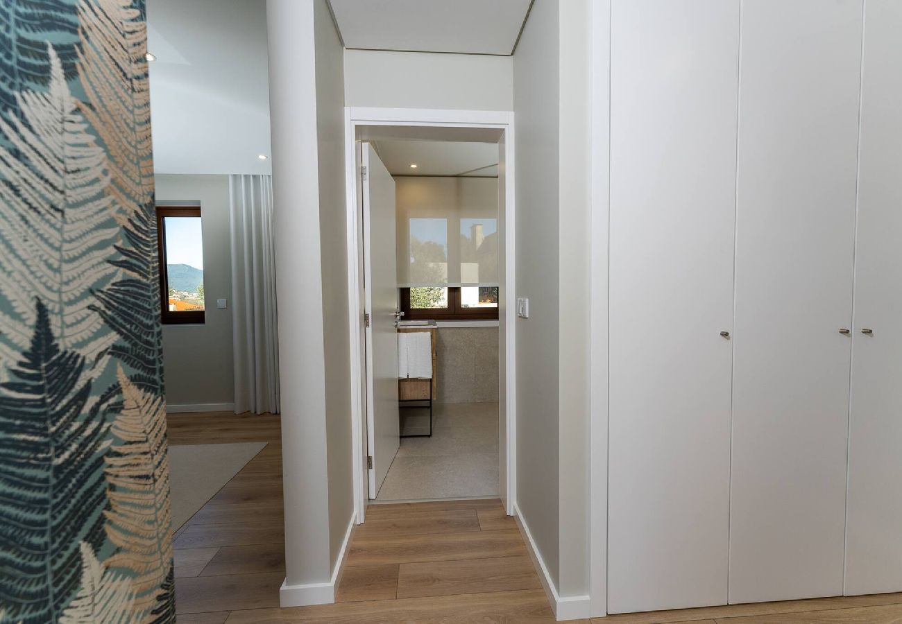 Villa em Ponte de Lima - Lima View Villa - Casa com piscina e jardim