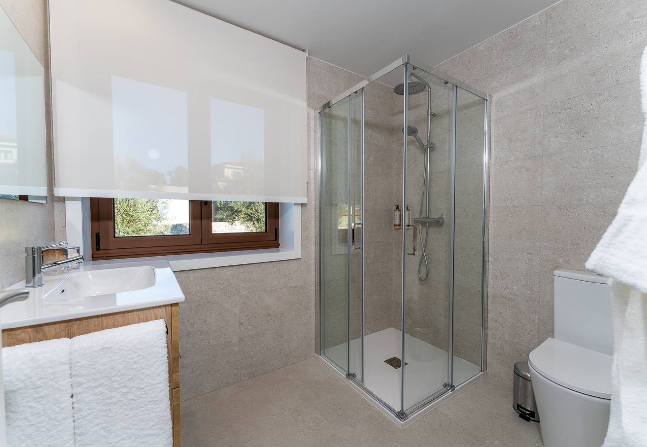 Villa em Ponte de Lima - Lima View Villa - Casa com piscina e jardim