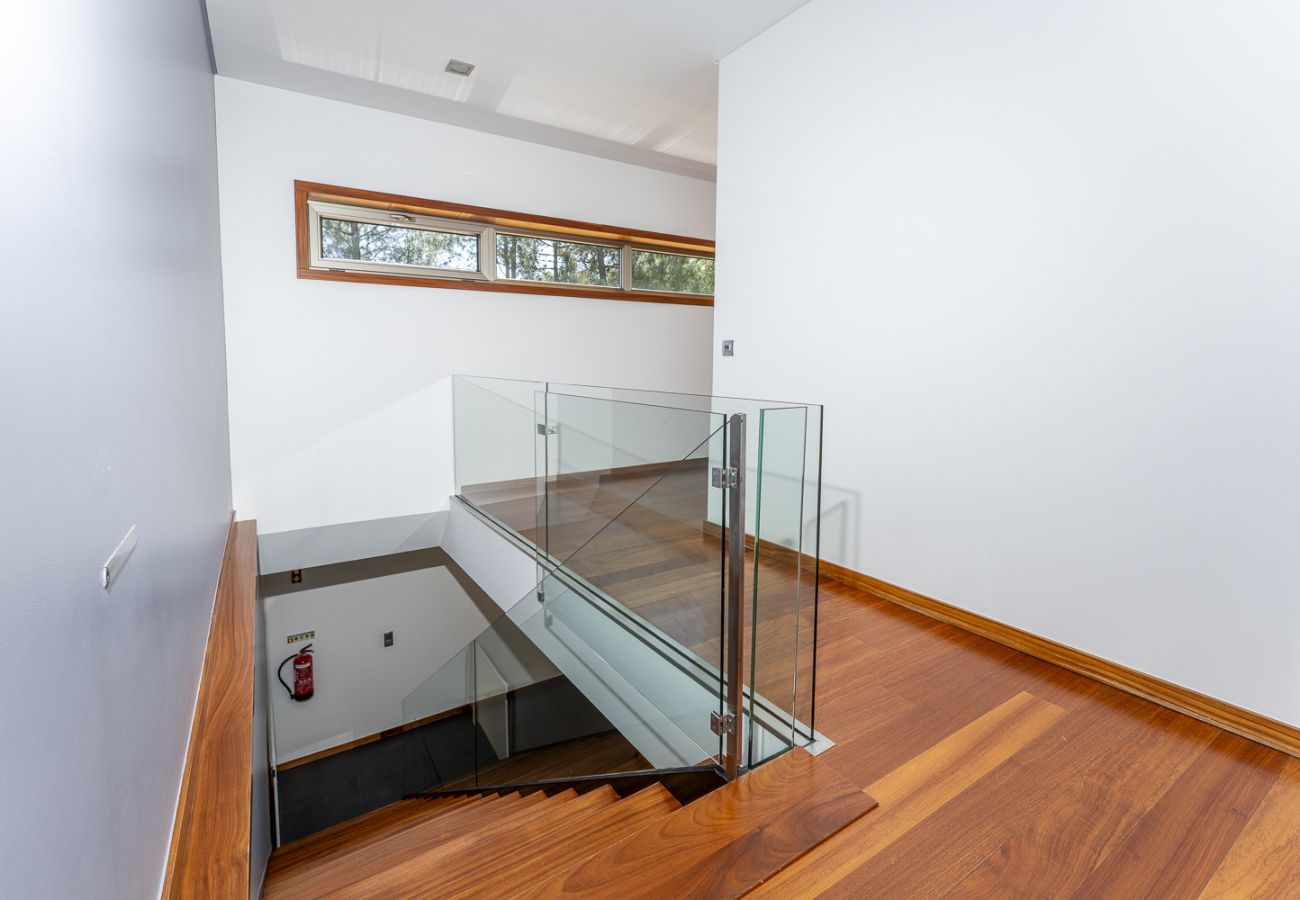 Casa em Ponte de Lima - Villa de Luxo com Piscina Aquecida, Ténis e Jardim