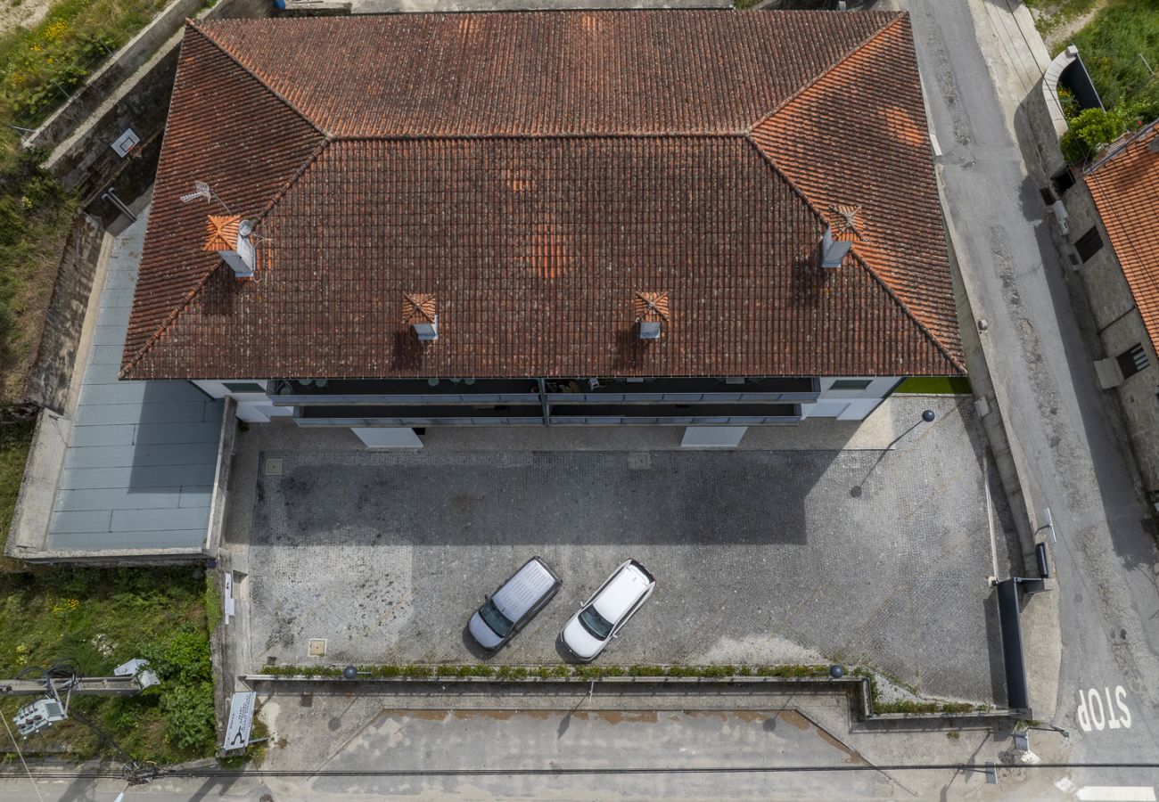Apartamento em Ponte da Barca - Casa de Vade - Refúgio Moderno às Portas do Gerês