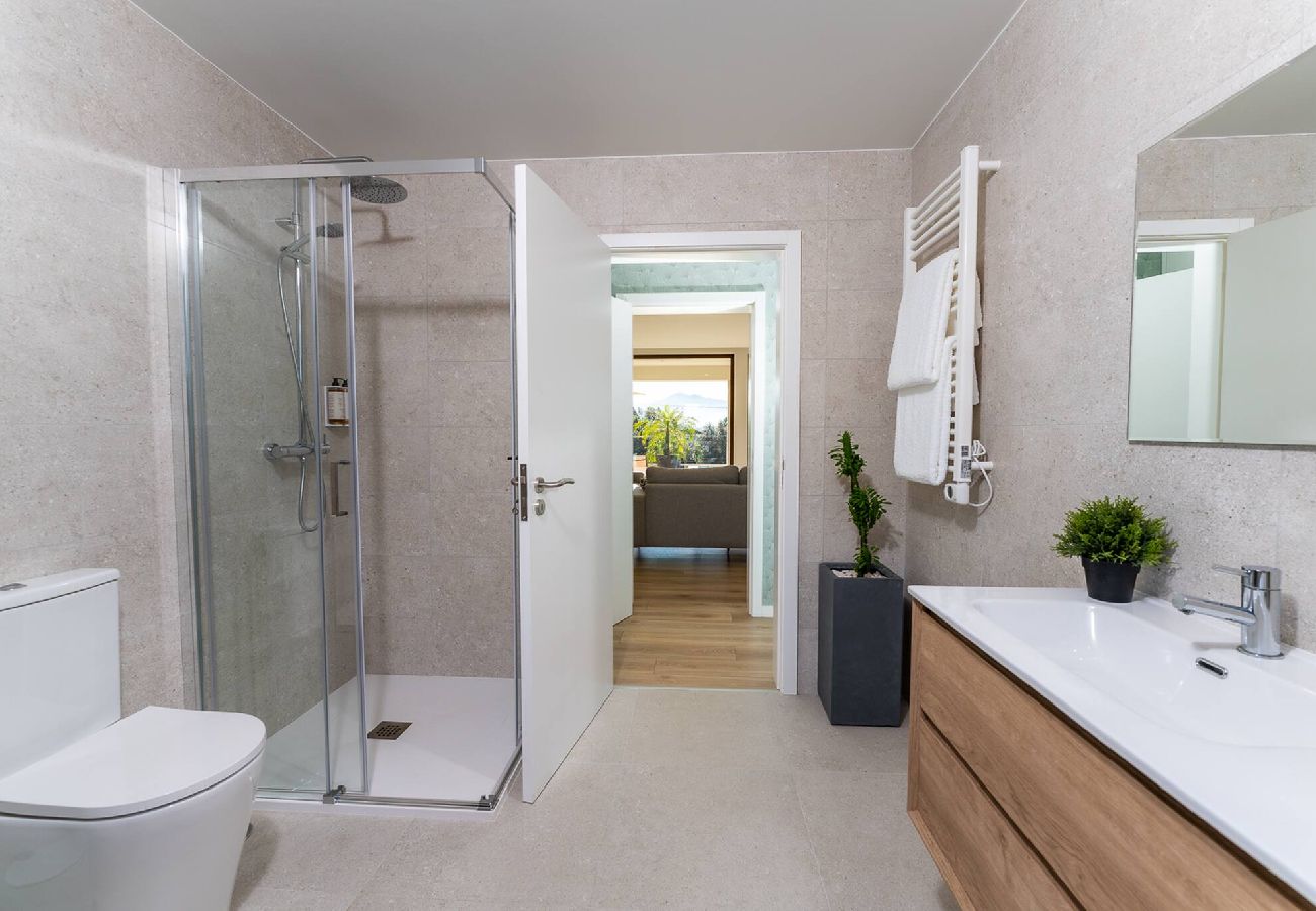 Villa in Ponte de Lima - Lima View Villa - Casa com piscina e jardim