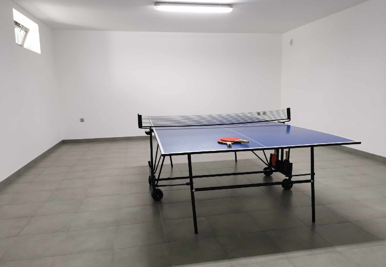 Ferienhaus in Ponte de Lima - Villa de Luxo com Piscina Aquecida, Ténis e Jardim