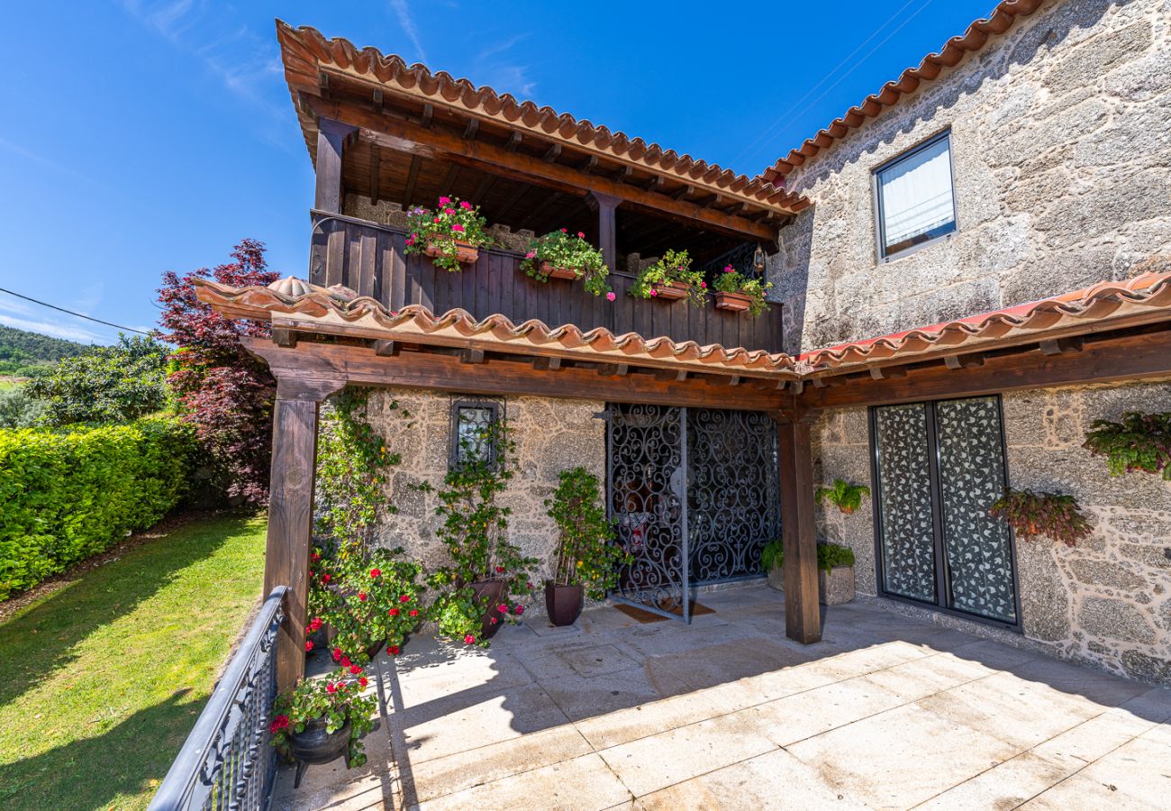 Farm stay in Ponte de Lima - Magnolia Sublime Villas - Casa da Bragunda