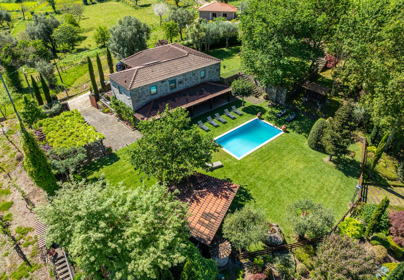 Farm stay in Ponte de Lima - Magnolia Sublime Villas - Casa da Bragunda