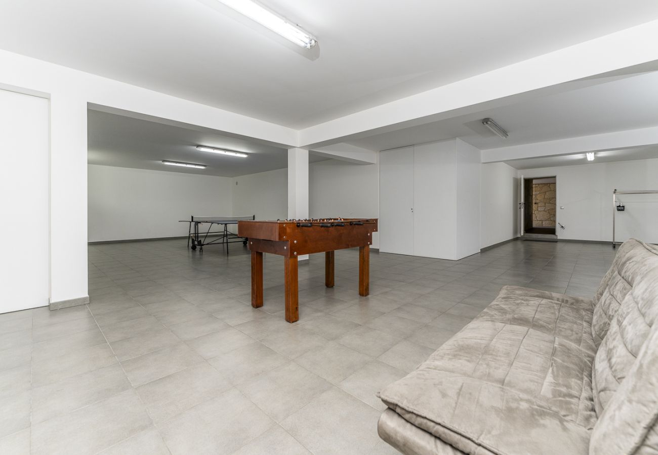 House in Ponte de Lima - Villa de Luxo com Piscina Aquecida, Ténis e Jardim
