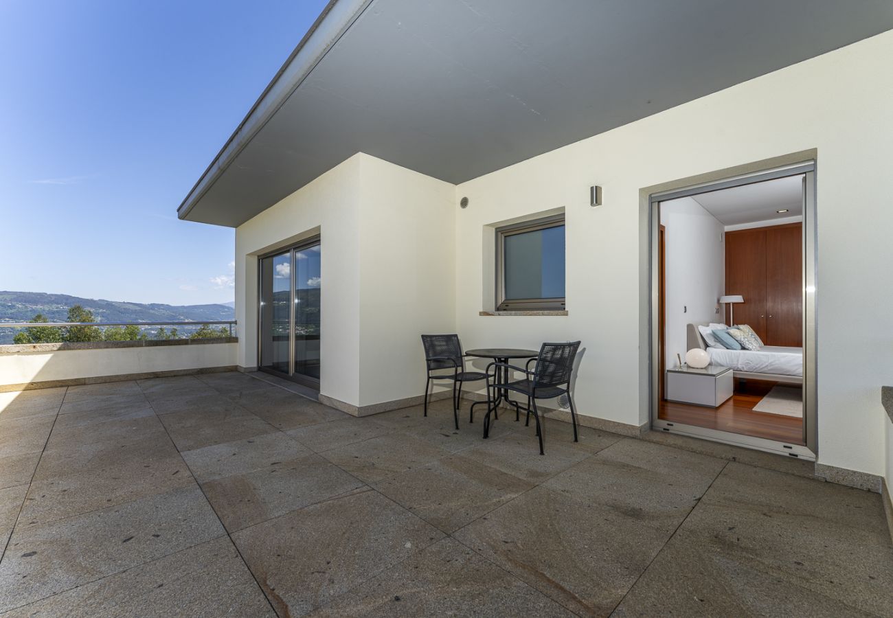 House in Ponte de Lima - Villa de Luxo com Piscina Aquecida, Ténis e Jardim