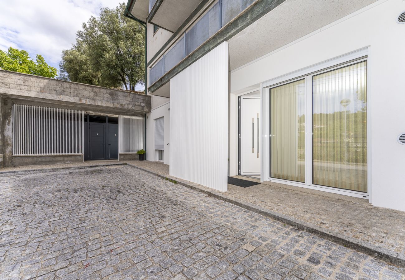 Apartment in Ponte da Barca - Casa de Vade - Refúgio Moderno às Portas do Gerês
