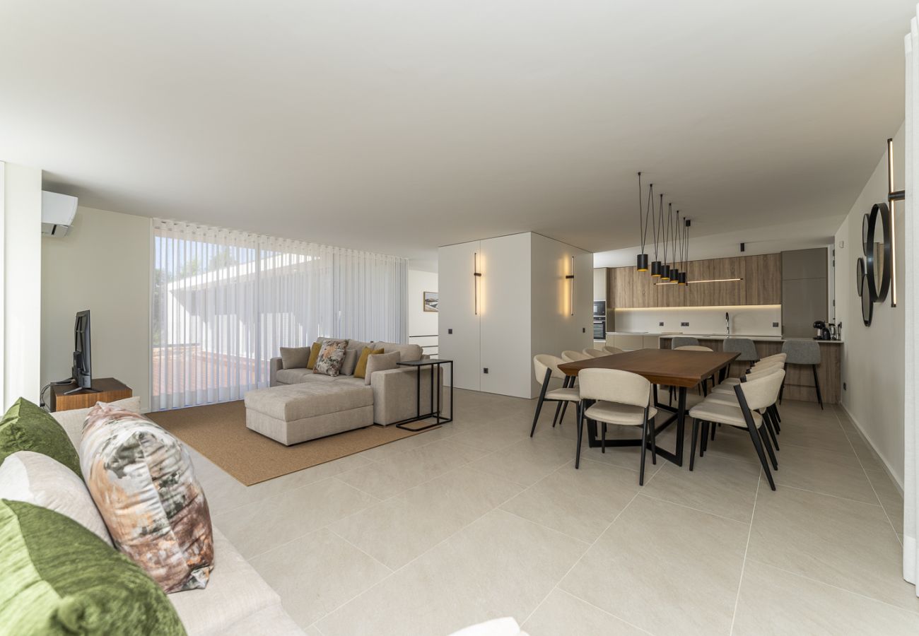 Villa/Dettached house in Fornelos - Villa Golfe Ponte de Lima