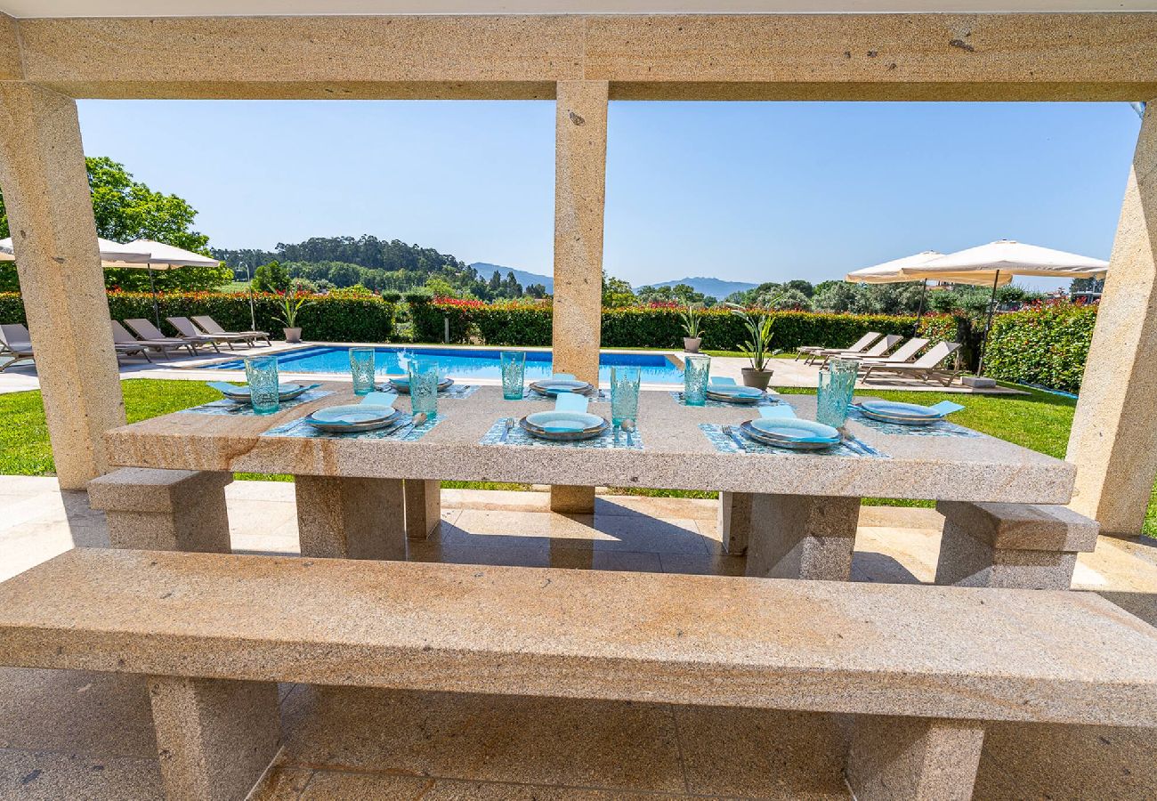 Villa en Ponte de Lima - Casa da Ana - Villa com piscina e jardim