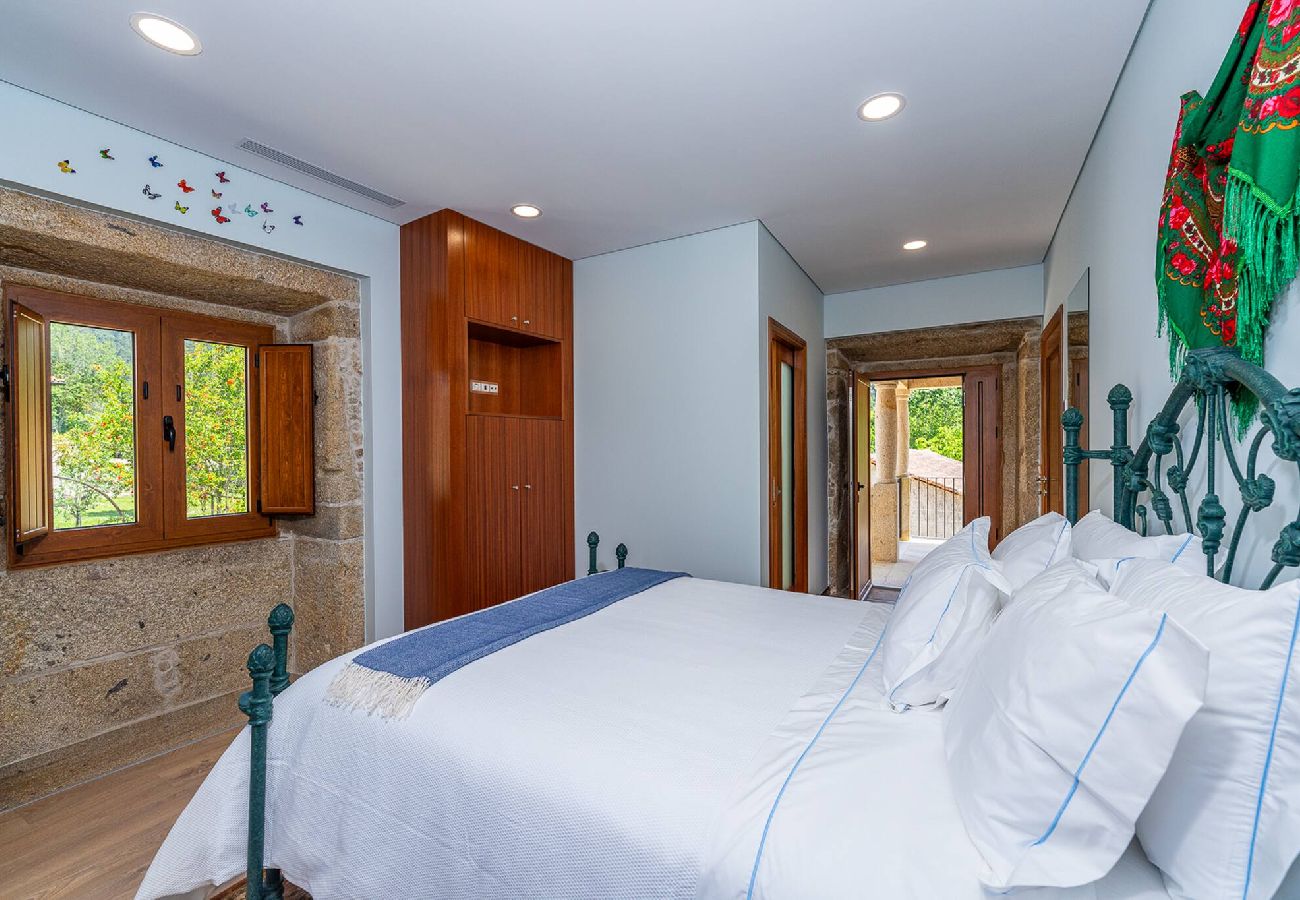 Villa en Ponte de Lima - Casa da Ana - Villa com piscina e jardim