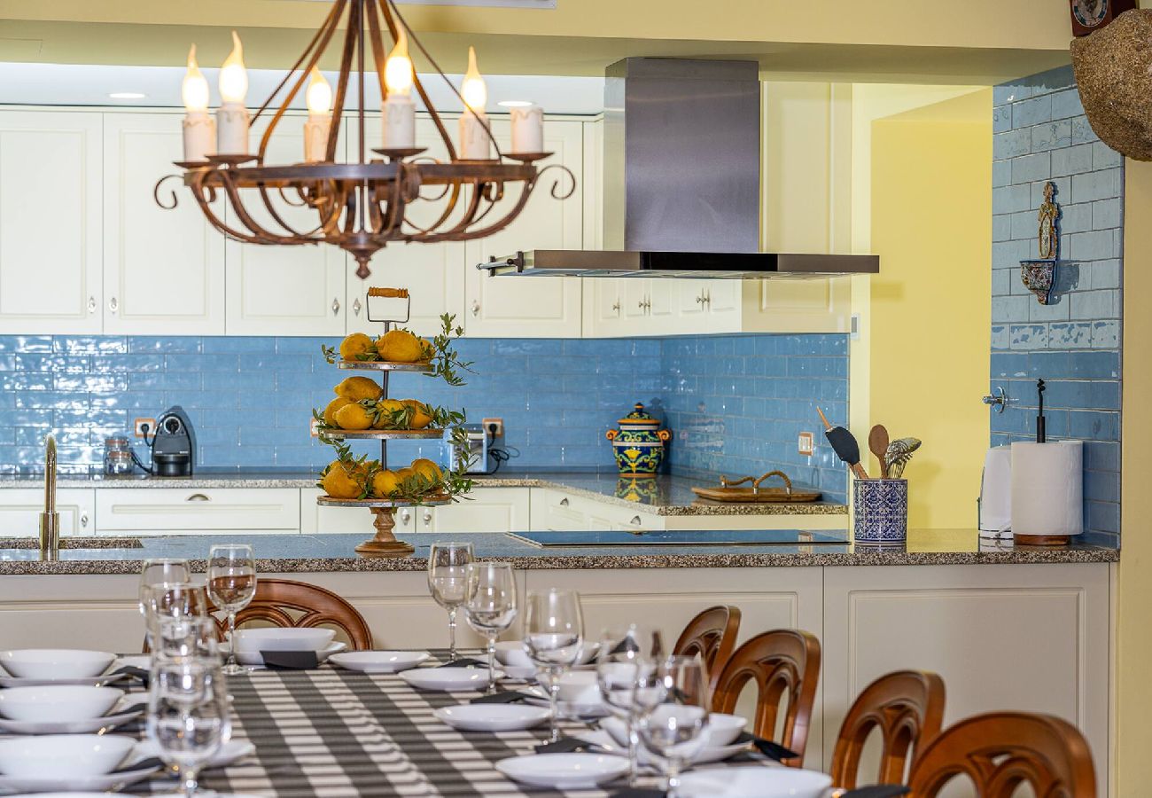 Villa à Ponte de Lima - Casa da Ana - Villa com piscina e jardim