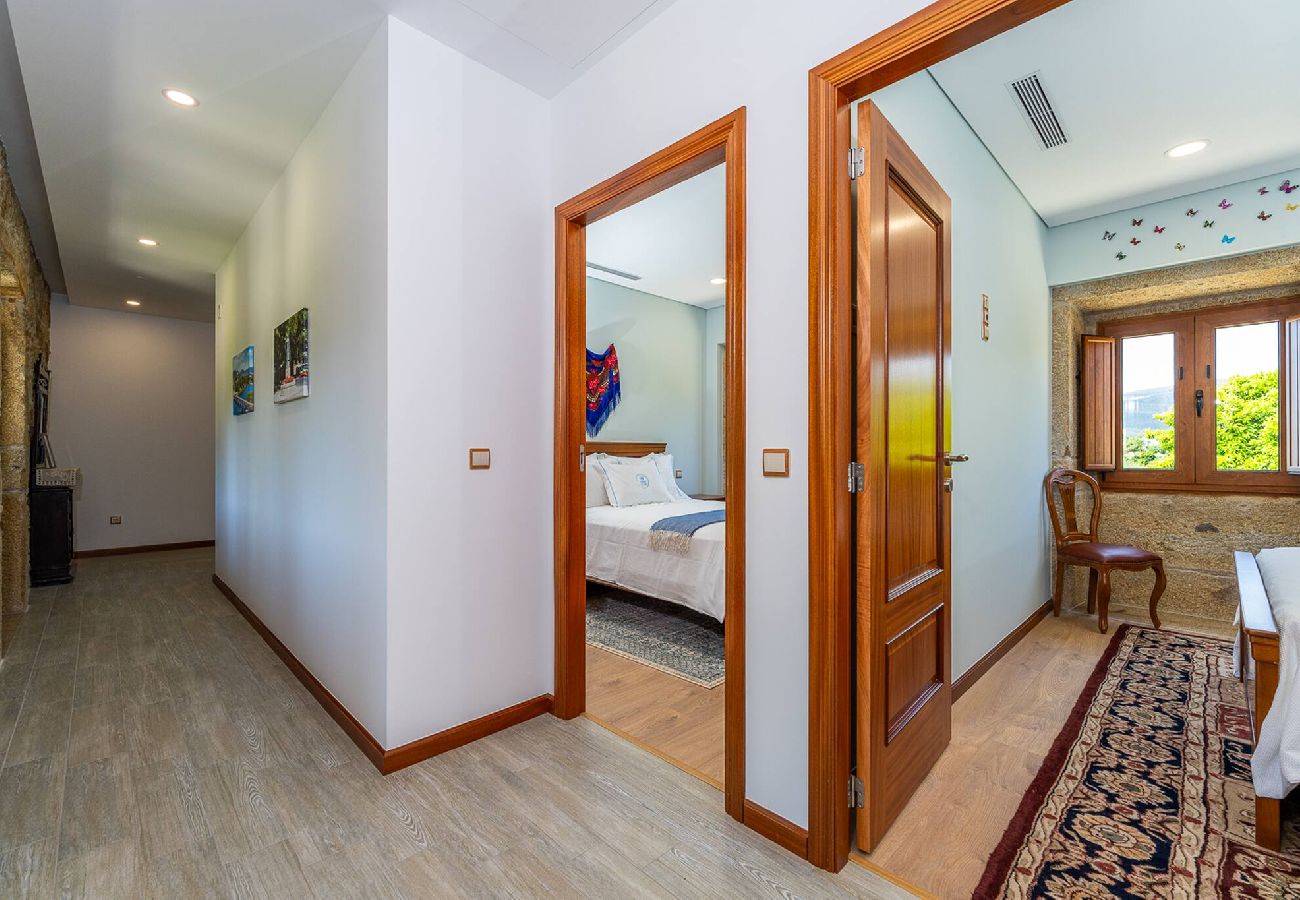 Villa à Ponte de Lima - Casa da Ana - Villa com piscina e jardim