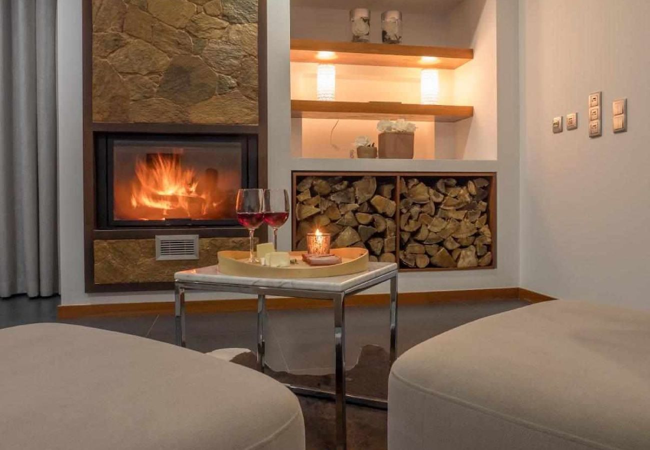 Maison à Ponte de Lima - Villa de Luxo com Piscina Aquecida, Ténis e Jardim